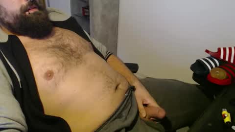 black_beard_slides online show from 11/24/25, 01:27