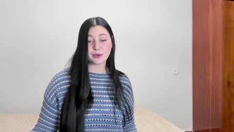 Snapshot of black_berry_bla_ck chatting on 01/15/25, 12:25 black_berry_bla_ck online show from 01/15/25, 12:25