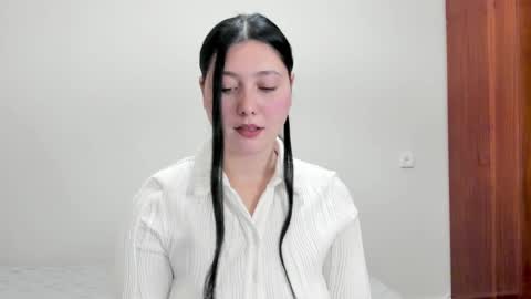 Snapshot of black_berry_bla_ck chatting on 02/05/25, 12:38 black_berry_bla_ck online show from 02/05/25, 12:38