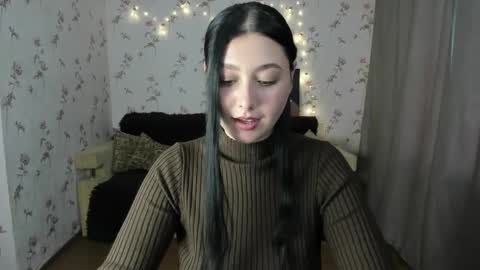 Snapshot of black_berry_bla_ck chatting on 09/17/25, 12:07 black_berry_bla_ck online show from 09/17/25, 12:07