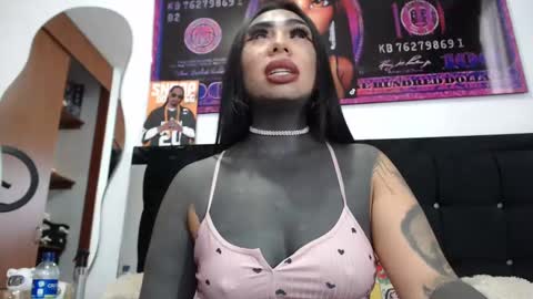 Snapshot of black_eyestattoo chatting on 01/05/25, 10:08 karenth soto online show from 01/05/25, 10:08