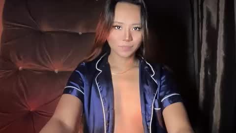 Snapshot of black_fairyxxx chatting on 10/22/25, 05:30 black_fairyxxx online show from 10/22/25, 05:30