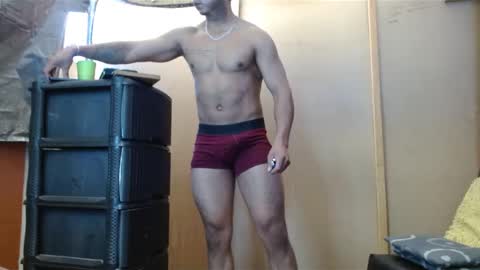 black_hot26 online show from 12/18/24, 01:12