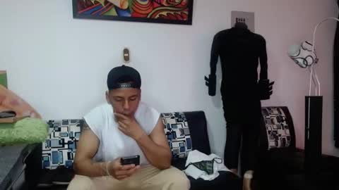 black_hot26 online show from 09/21/25, 02:29