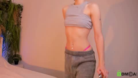 Jenny online show from 03/02/25, 03:48