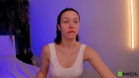 Jenny online show from 11/19/25, 09:53