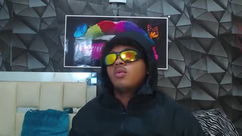 black_king_241 online show from 02/19/25, 02:44