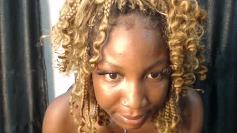 Snapshot of black_kittyangel chatting on 02/24/26, 08:34 Lila online show from 02/24/26, 08:34