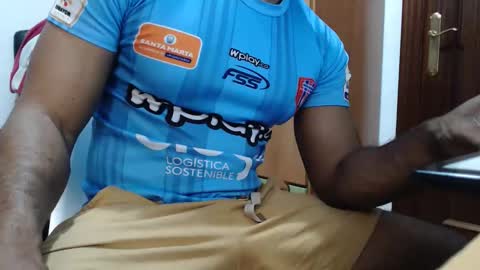 Snapshot of black_latino6 chatting on 04/08/26, 08:36 black_latino6 online show from 04/08/26, 08:36