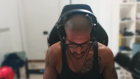 Master online show from 04/18/26, 02:21