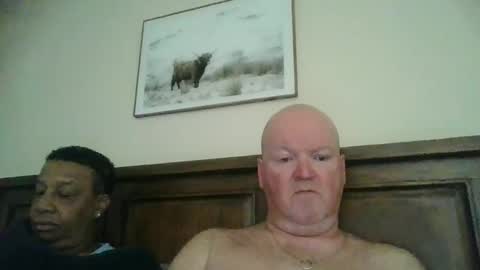 black_n_white4 online show from 01/06/25, 11:42