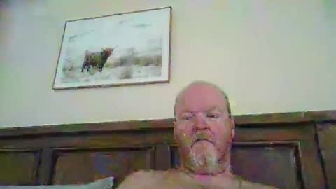 black_n_white4 online show from 03/08/26, 04:49