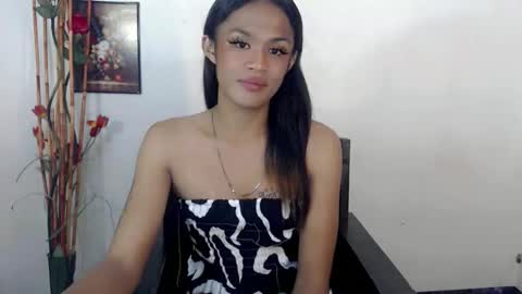 Snapshot of black_nympha chatting on 09/18/25, 06:54 Nympha online show from 09/18/25, 06:54