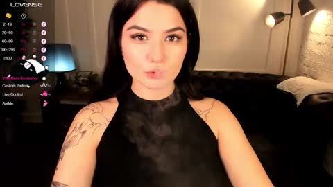 Mon Mon online show from 09/27/25, 02:38