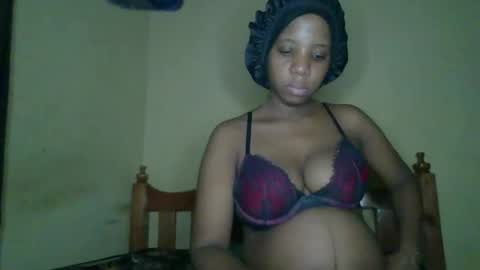 Snapshot of black_queen0111254 chatting on 05/04/26, 06:20 Blackqueen online show from 05/04/26, 06:20