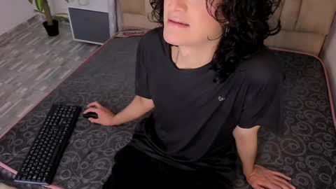 B L A C K  R O S E  online show from 05/15/26, 11:28
