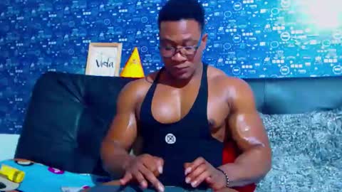 duglas online show from 10/27/25, 06:01