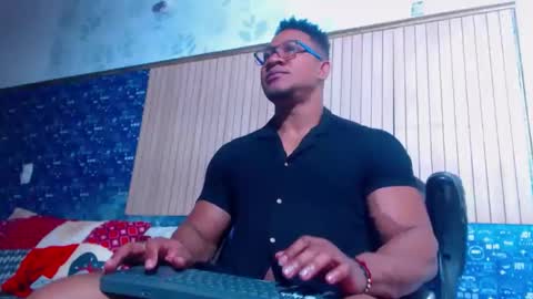 duglas online show from 04/05/26, 08:39