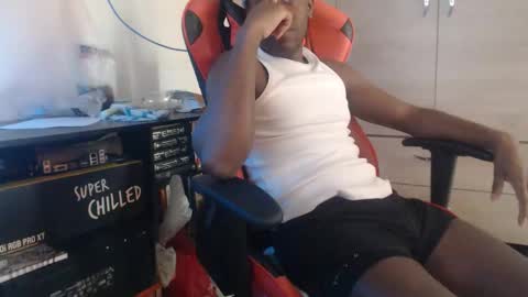 Snapshot of black_shatb chatting on 03/03/26, 07:09 Black online show from 03/03/26, 07:09