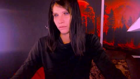 Kristin online show from 10/31/25, 10:27