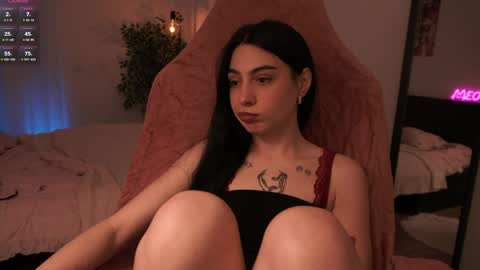 Snapshot of black_storm69 chatting on 05/25/26, 04:13 Jane online show from 05/25/26, 04:13