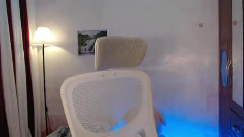 Snapshot of blackbarbiesavanna_23 chatting on 02/08/25, 12:06 savanna online show from 02/08/25, 12:06