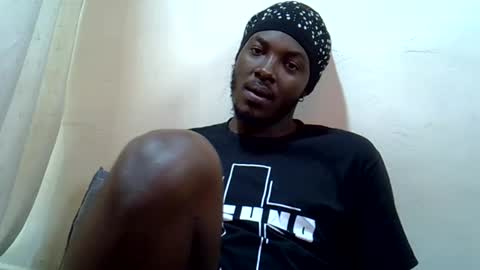 Snapshot of blackcoupel chatting on 05/27/26, 02:47 blackcoupel online show from 05/27/26, 02:47