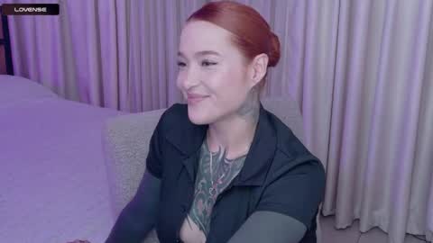 Snapshot of blackcybergirl chatting on 05/06/26, 05:51 Inst Blackcybergirl online show from 05/06/26, 05:51