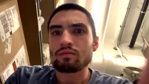 Snapshot of blackhawk1235259 chatting on 11/26/25, 04:13 blackhawk1235259 online show from 11/26/25, 04:13