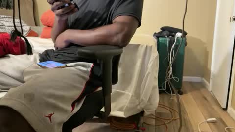 blackjag107 online show from 11/12/25, 08:04