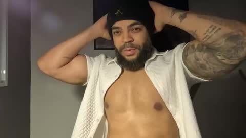 Macauly online show from 10/28/25, 10:45