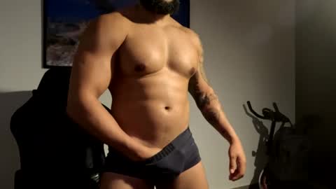 Macauly online show from 10/29/25, 09:49