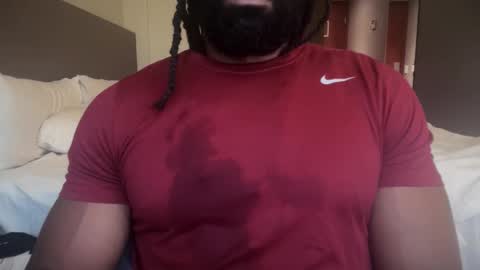 Snapshot of blackmuscles77 chatting on 02/20/26, 10:27 blackmuscles77 online show from 02/20/26, 10:27