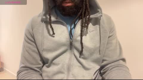 Snapshot of blackmuscles77 chatting on 02/28/26, 11:00 blackmuscles77 online show from 02/28/26, 11:00