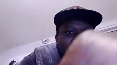 Snapshot of blacknwhitexxxx chatting on 05/18/26, 10:15 blacknwhitexxxx online show from 05/18/26, 10:15