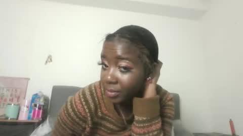 Snapshot of blackqueen888 chatting on 01/16/25, 05:42 blackqueen888 online show from 01/16/25, 05:42