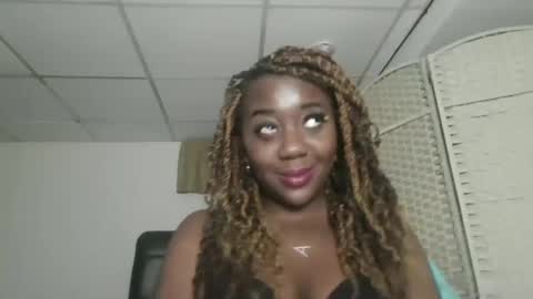 Snapshot of blackqueen888 chatting on 03/04/25, 07:51 blackqueen888 online show from 03/04/25, 07:51