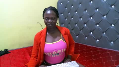 Brenda and Niffa online show from 12/06/24, 08:05