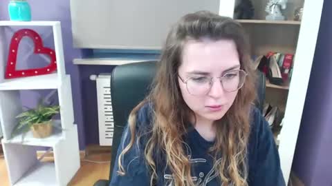 Z O E Y online show from 02/28/25, 05:37