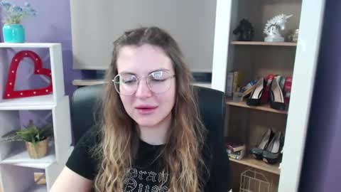 Z O E Y online show from 03/03/25, 05:31