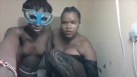 Snapshot of blacks_nastay chatting on 10/20/25, 09:15 blacks_nastay online show from 10/20/25, 09:15