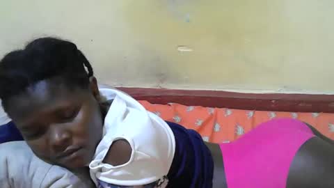 blackslim_girl2 online show from 10/27/25, 12:26