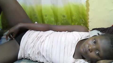 blackslim_girl2 online show from 11/26/25, 11:55