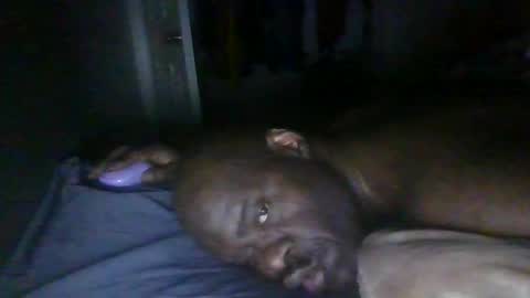 Snapshot of blackteddybear chatting on 02/10/26, 05:33 blackteddybear online show from 02/10/26, 05:33