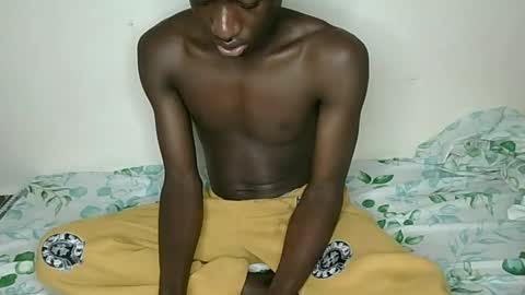 Snapshot of blacktwinkl chatting on 04/07/26, 06:14 blacktwinkl online show from 04/07/26, 06:14