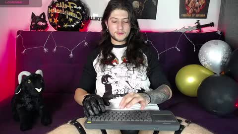 Dave online show from 12/17/24, 11:16