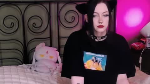 blacky_tea online show from 11/02/25, 09:22