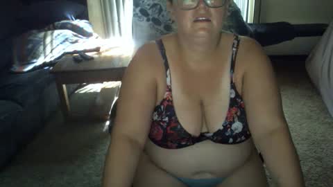 Snapshot of bladesizzo3111 chatting on 09/18/25, 06:54 bladesizzo3111 online show from 09/18/25, 06:54