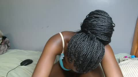 Snapshot of blair_sue chatting on 07/11/26, 01:08 love online show from 07/11/26, 01:08
