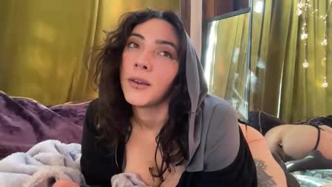 Blair online show from 10/12/25, 03:55